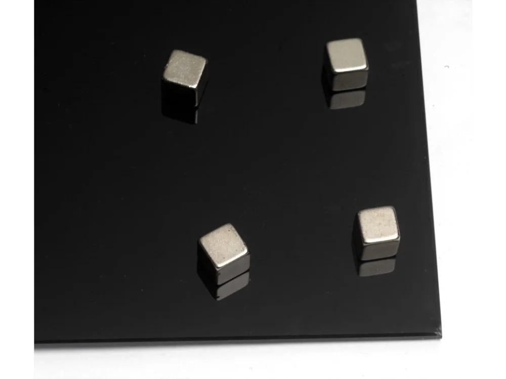 Sada extra silných magnetů pro skleněné magnetické tabule, 4 ks Poslední Šance