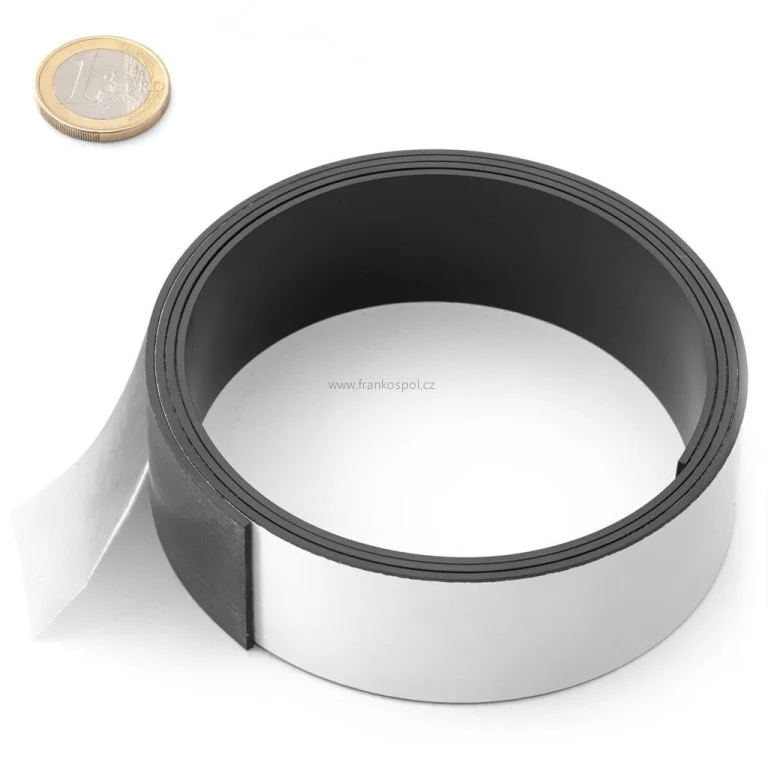 Magnetická samolepicí páska 30 mm, metráž Víkendová Akce