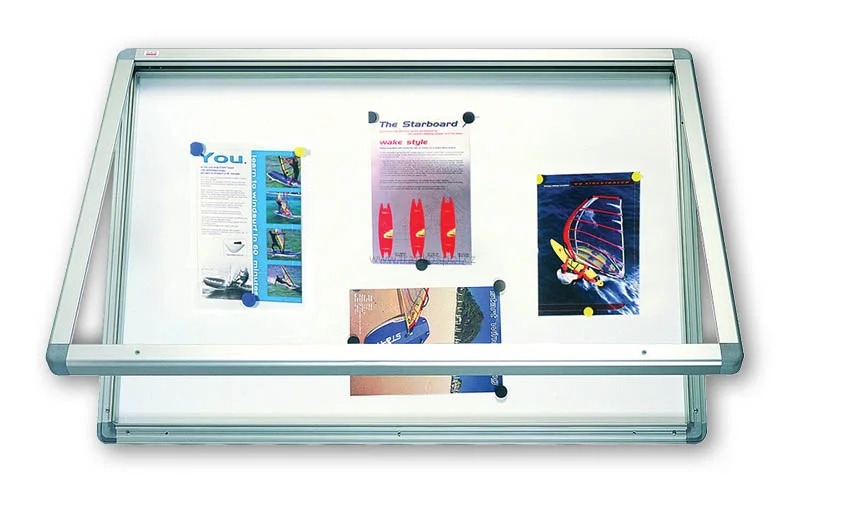 Zlevněný Extériérová magnetická vitrína, 101 x 75 cm