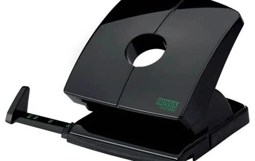 Autentický Děrovač Novus B230 Re+New, 30listů, černý