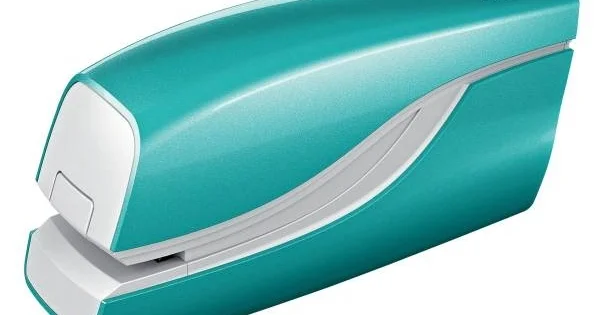 Sešívač Leitz NeXXt WOW 5566elektrický, ledový modrý Omezená Nabídka