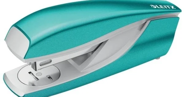 Sešívač stolní Leitz NeXXt WOW 5502, celokovový, ledový mod. Koupit Online