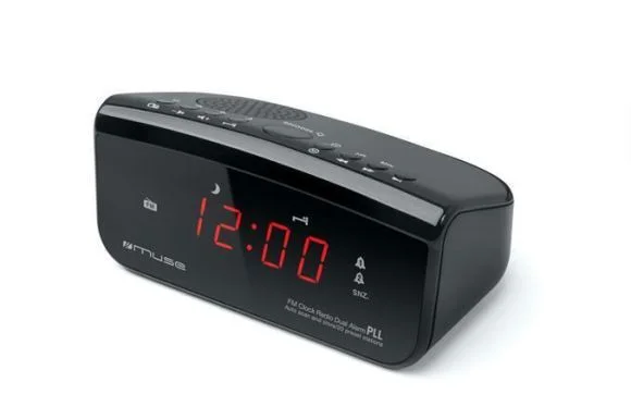 Cenový Hit Rádio s hodinami M-12CR, černá, MUSE