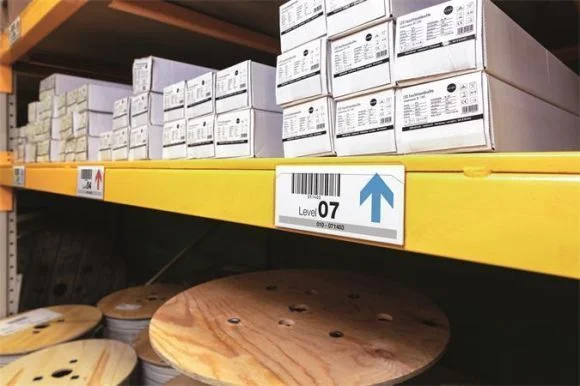 Vrácení Zdarma Logistická kapsa, transparentní, 150 x 67 mm, horizontální, se samolepicím proužkem, DURABLE 118119 ,balení 10 ks