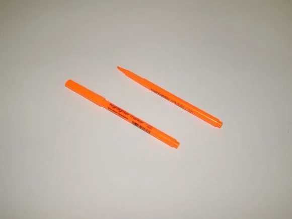 Zvýrazňovač 2004 plochý oranžový Výprodej