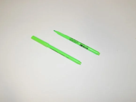 Zvýrazňovač 2004 plochý zelený Kup Teď